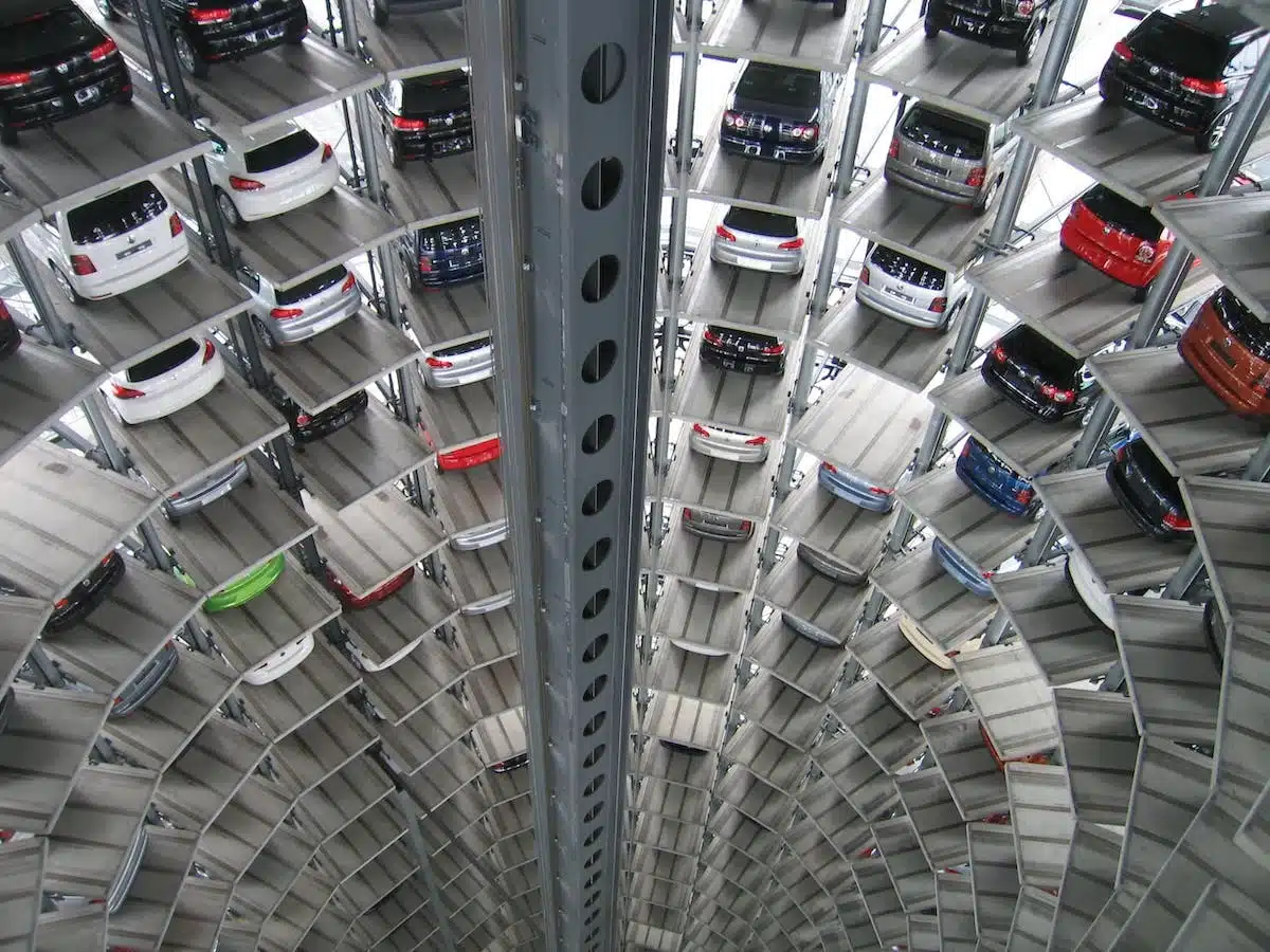 garage concessionnaire