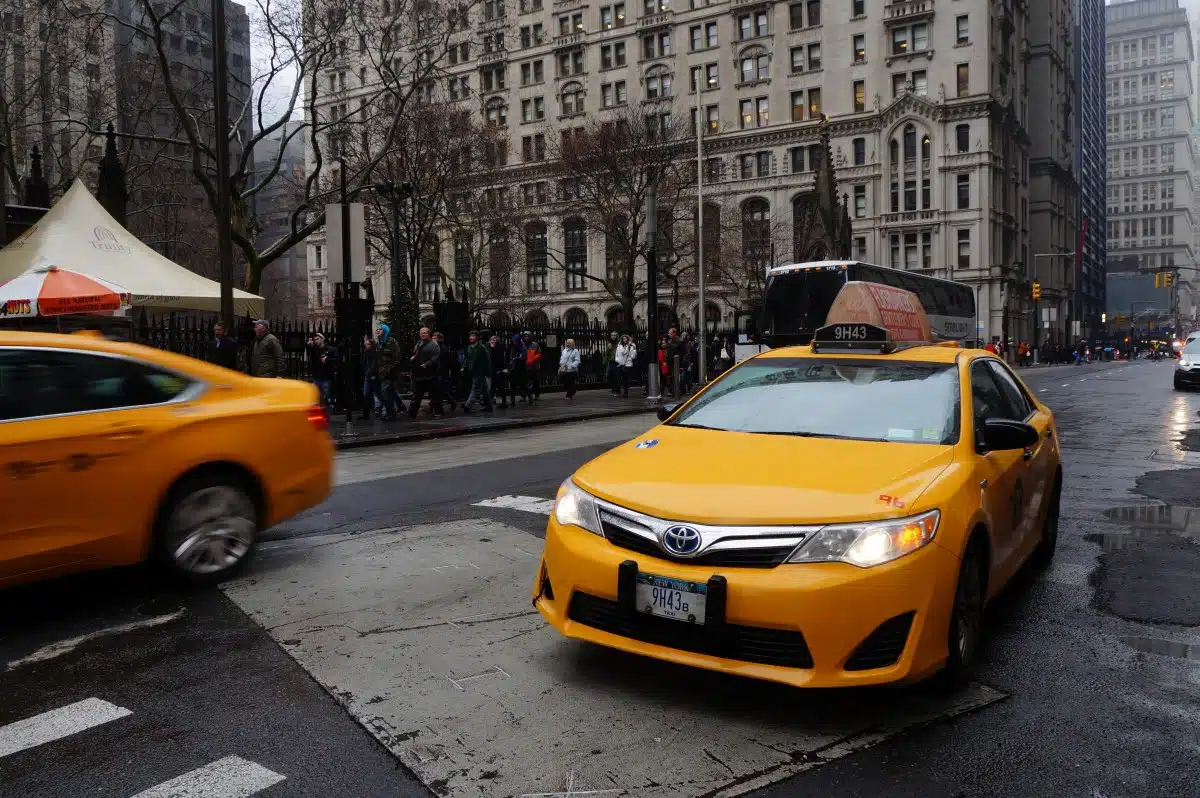 Pourquoi les taxis conventionnés sont-ils si chers